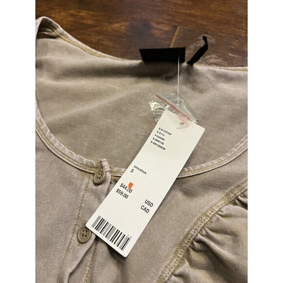 Out From Under Urban Outfiters Long Sleeve Button Down Cropped Cardigan NWT Smal - Picture 3 of 8